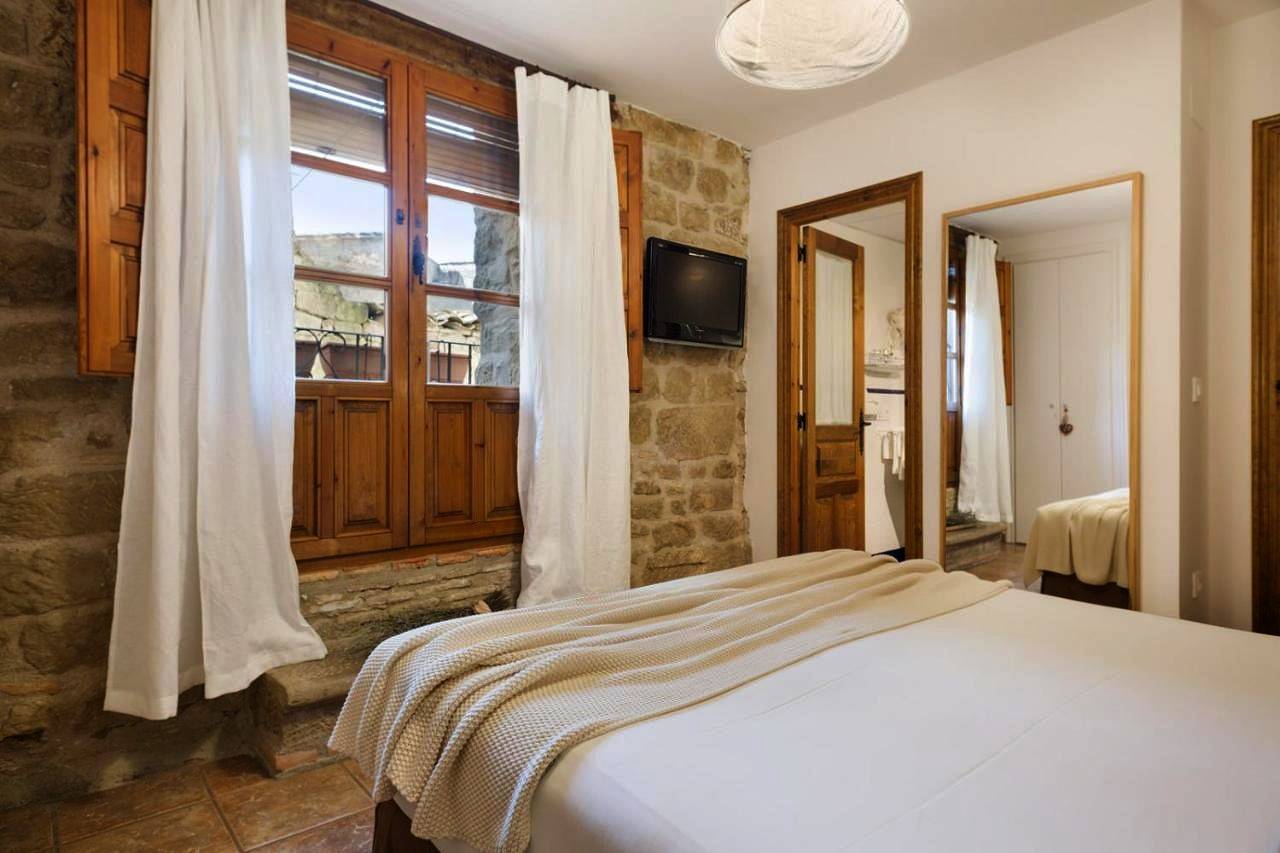 Double Room with Courtyard View in Uncastillo, Provincia de Zaragoza