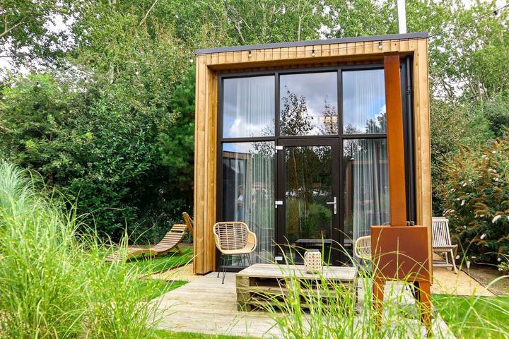 Ferienhaus für 2 Personen, mit Balkon/Terrasse und Terrasse sowie Garten in Gelderland