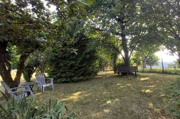 Location de vacances pour 5 personnes, avec jardin et balcon à Bagnac-sur-Célé - 4