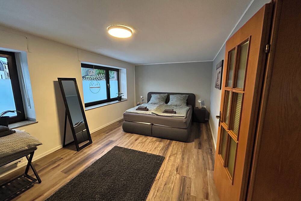 Ganze Wohnung, Gemütliche Ferienwohnung in Nideggen-Berg in Nideggen, Rureifel (Nordrhein-westfalen)