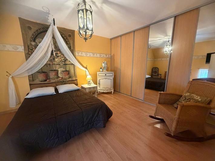 Station pour 14 personnes, avec jardin et piscine ainsi que jacuzzi et sauna à Châteauvieux - 4