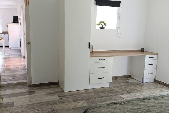 Location de vacances pour 2 personnes, avec terrasse et jardin à Neuville-sur-Sarthe - 3