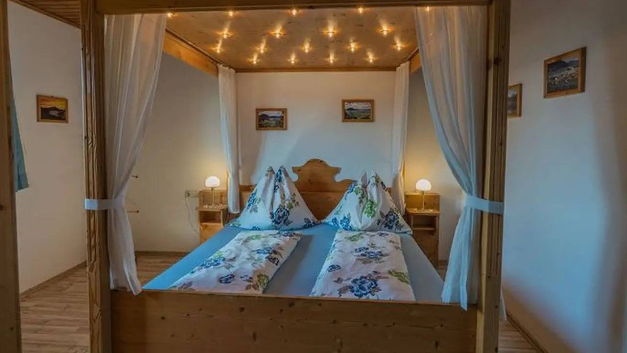 Ganze Ferienwohnung, Ferienwohnung für 4 Personen (50 m²) in Weyregg am Attersee in Salzkammergut-Berge, Weyregg am Attersee