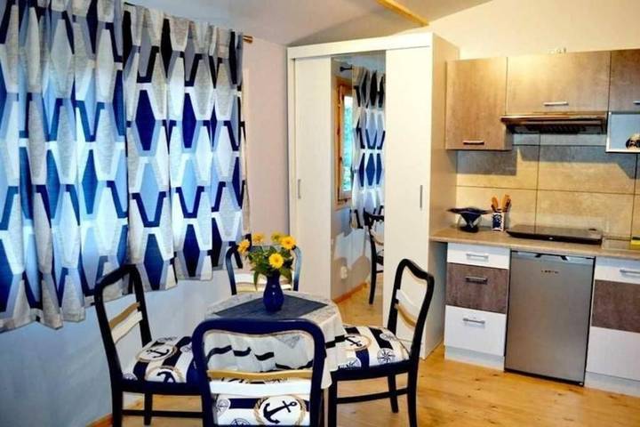 Ferienhaus für 4 Personen, mit Garten und Terrasse in Lötzen - 2