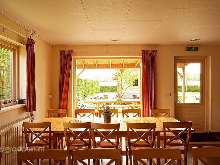 Chalet für 25 Personen, mit Terrasse und Balkon/Terrasse sowie Sauna in den Niederlande - 3