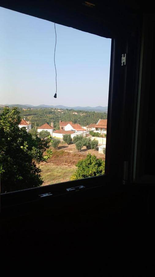 Bed and breakfast para 4 pessoas, com jardim e vista em Tomar