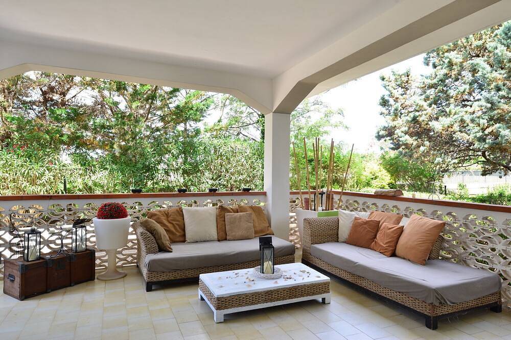 Apartment in einer freistehenden Villa für bis zu 7 Personen, ideal für Familien in Taranto, Golf von Tarent