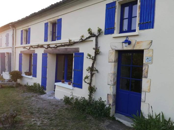 Maison de vacances pour 4 personnes, avec Terrasse ainsi que Jardin et Vue à Coulon