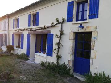Gîte pour 4 personnes, avec jardin et vue à Coulon