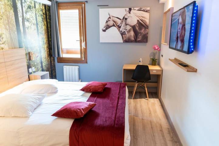 Hôtel pour 4 personnes, avec Terrasse et Jardin