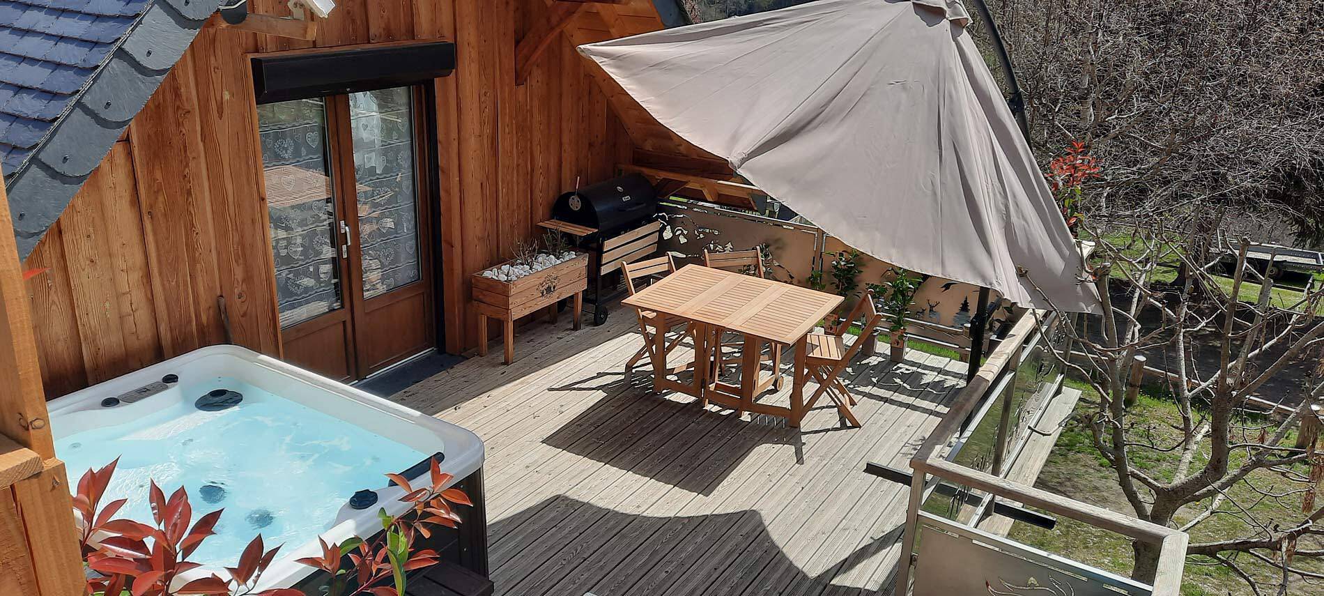 Cozy Chalet with Magical Mountain Views – Perfect for Families or Friends in Gèdre, Pyrenees National Park