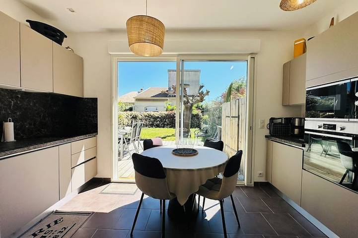 Villa pour 2 personnes, avec terrasse et jardin à Borgo