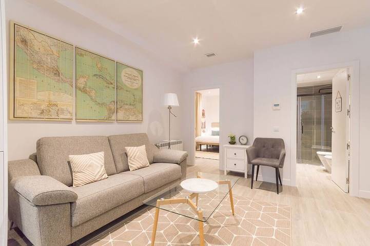 Apartamento entero, Apartamento Avenida America VII en Madrid in Parque de las Avenidas, Madrid