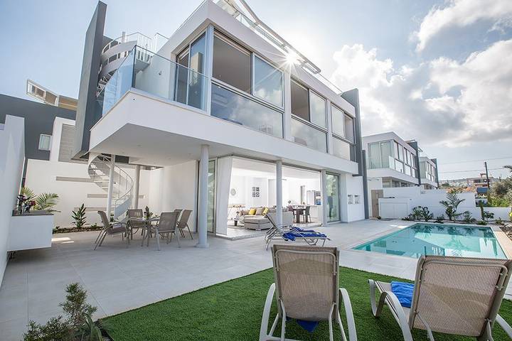Ferienhaus für 7 Personen, mit Garten und Pool sowie Terrasse in Südzypern