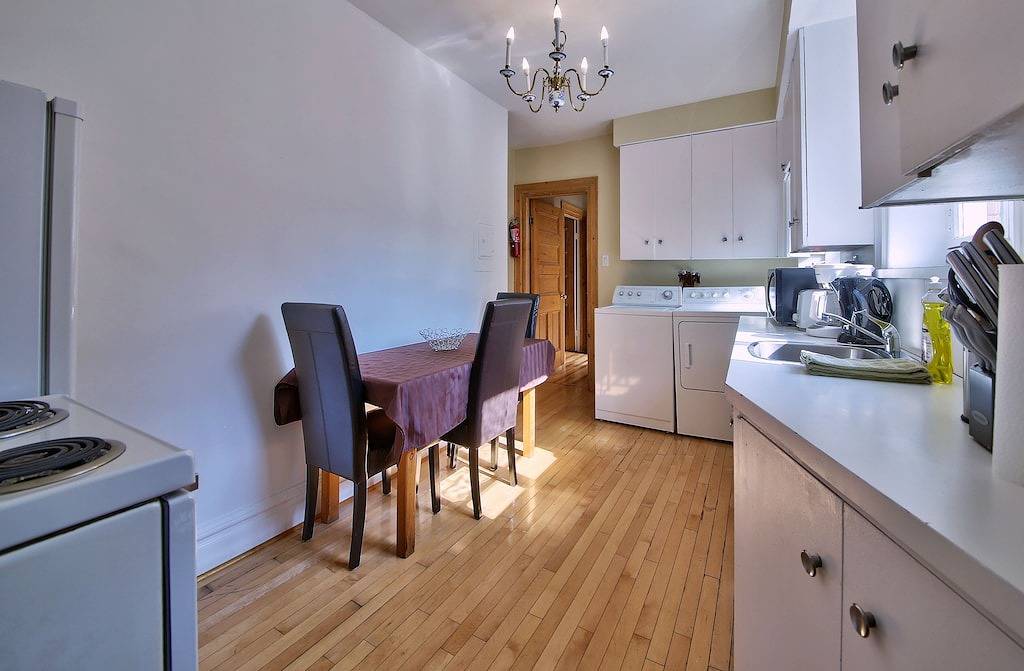 Ganze Wohnung, Beeindruckend! Perfekte Apartment Suiten in Quebec City - Laufen und Genießen! in Québec (Stadt), Québec