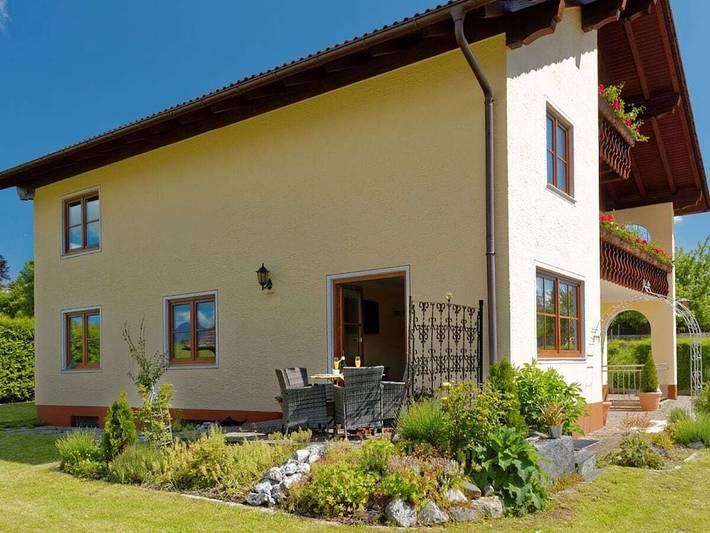 Ferienhaus für 6 Personen, mit Terrasse und Seeblick am Weißensee - 2