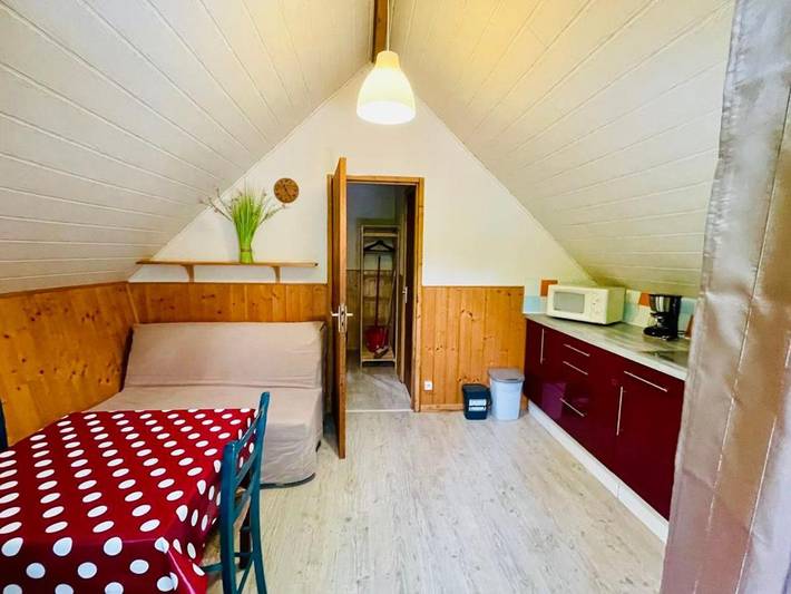 Location de vacances pour 4 personnes, avec piscine à Camon - 3