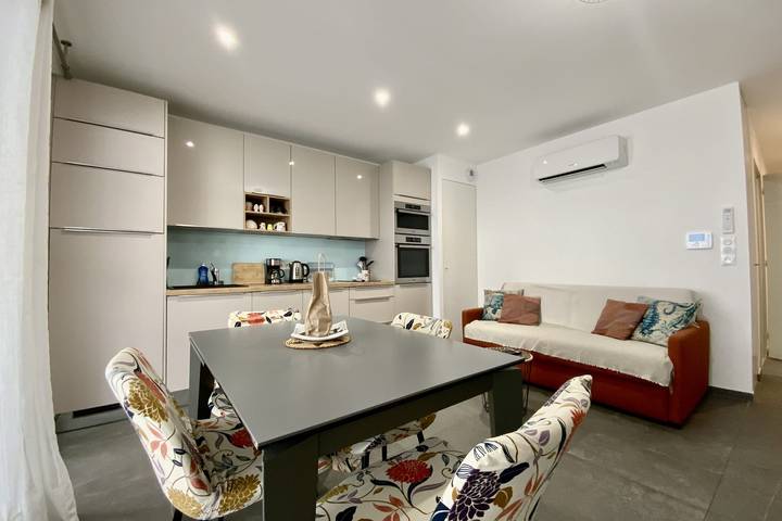 Gîte pour 4 personnes, avec terrasse dans Le Vieux Phare Du Grau Du Roi - 2