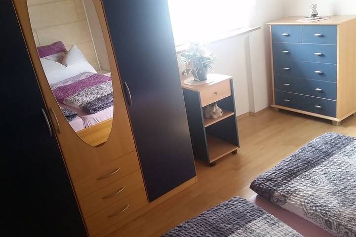 Location de vacances pour 4 personnes, avec terrasse et jardin dans Morsdorf - 3