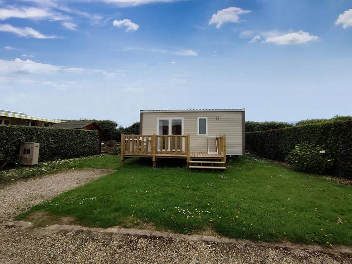 Gîte for 3 people, with terrace and pool, with pets in Normandy