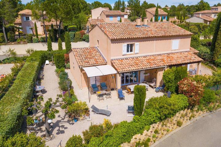 Maison de vacances pour 6 personnes, avec Jardin ainsi que Bassin pour enfant et Piscine