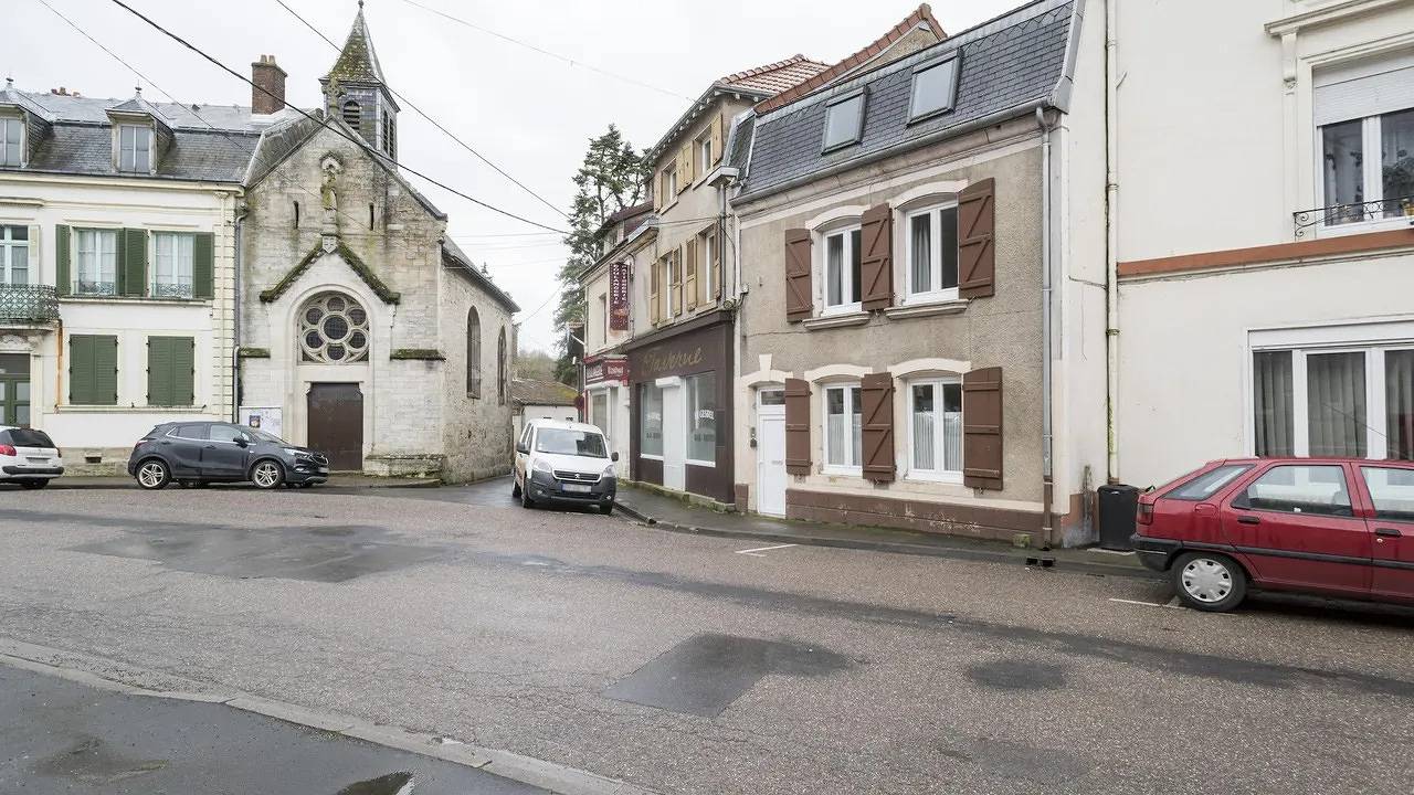 Casa de vacaciones para 11 personas con jardín in Dun-sur-Meuse, Verdún