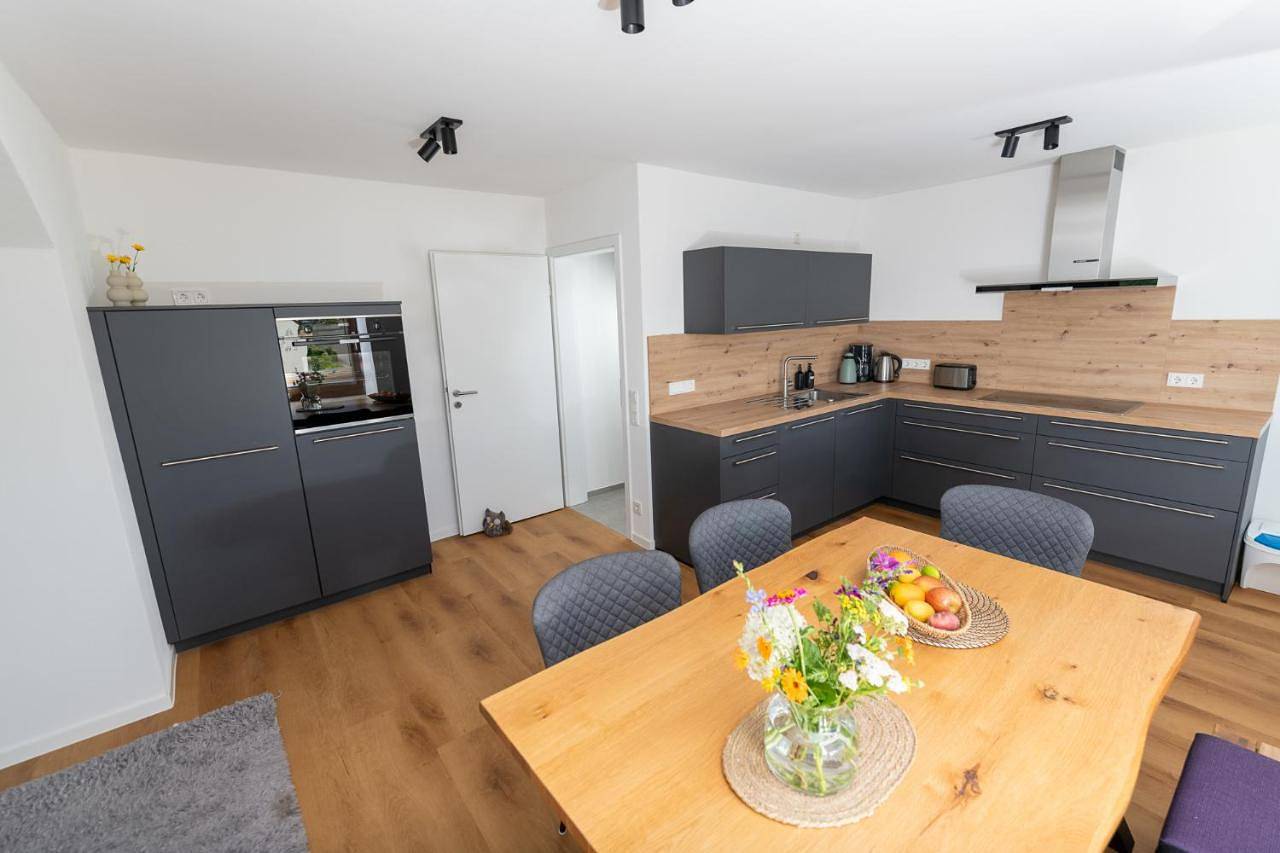Ganze Wohnung, Moselappartements by Weingut Marco Adamy in Lösnich, Bernkastel-Kues & Umgebung