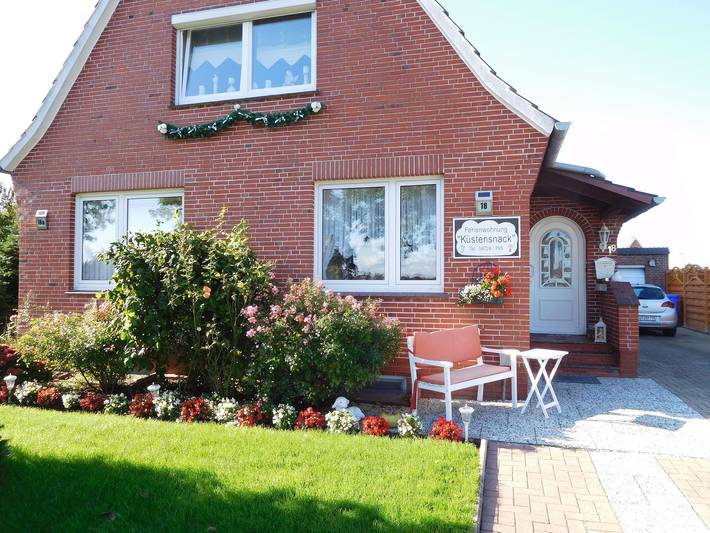 Ferienwohnung für 4 Personen, mit Pool und Seeblick sowie Garten in Lüdingworth