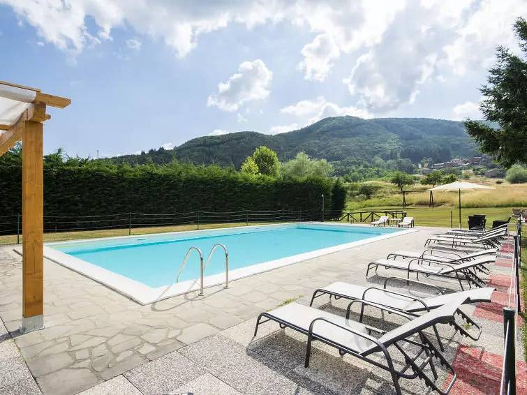 Casa 8 Persone in Camporgiano, Garfagnana