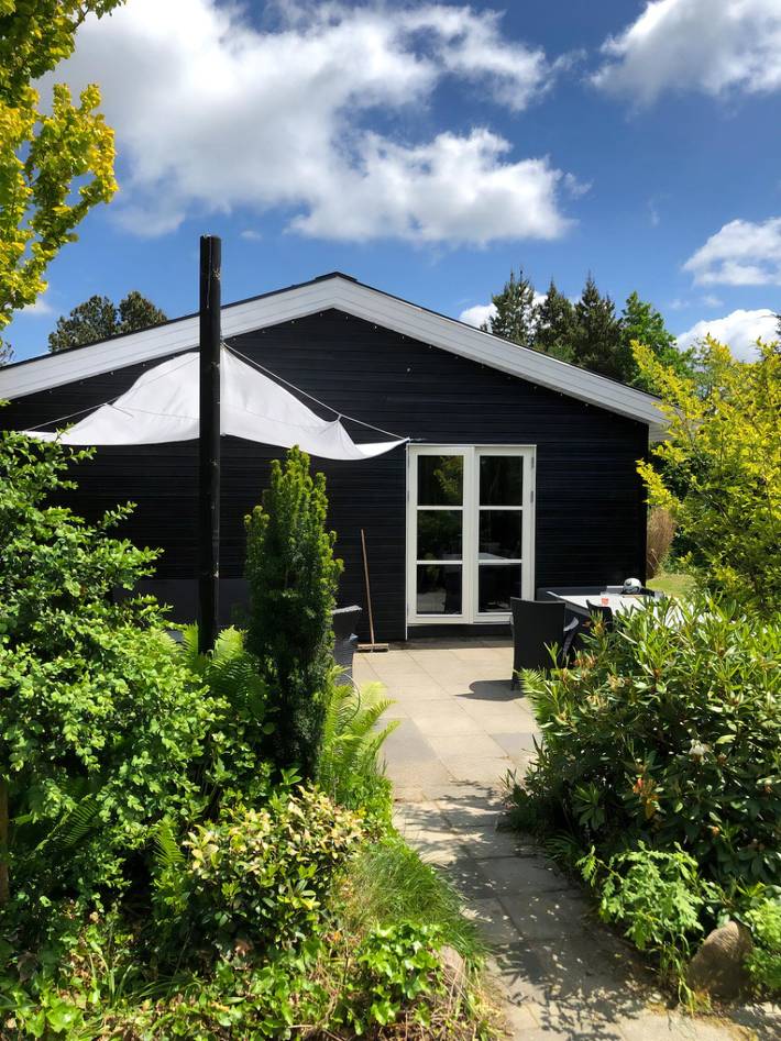 Ferienhaus für 5 Personen, mit Terrasse und Garten sowie Seeblick in Filsø See