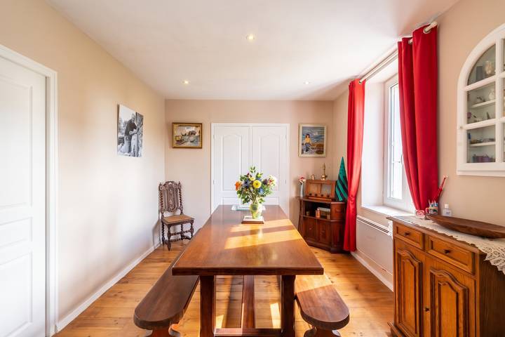 Komfortables Haus in Rostrenen mit Garten und Kamin in Rostrenen, Guingamp Region