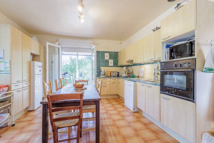 Location de vacances pour 10 personnes, avec jardin à Manso (homonymie) - 3