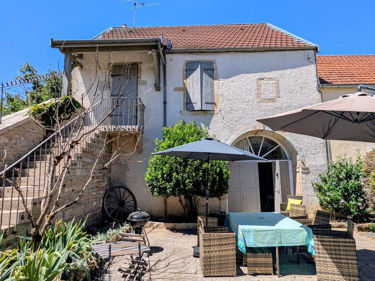 Gîte spacieux au cœur du vignoble - 12 pers. in Fixin, Région de Dijon
