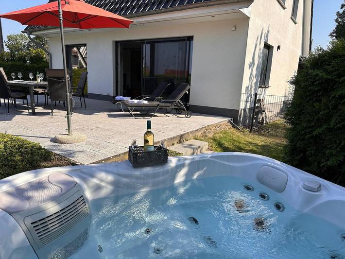 Ferienhaus für 8 Personen, mit Pool und Seeblick sowie Garten und Sauna, mit Haustier in Göhren-Lebbin - 3