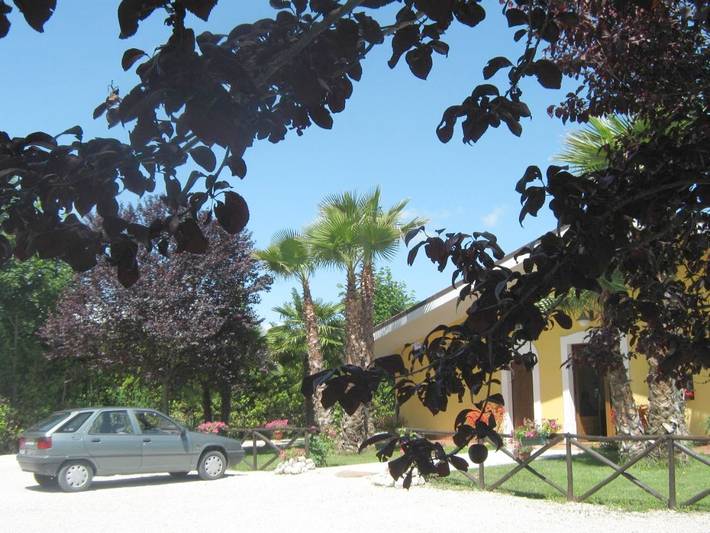Location de vacances pour 2 personnes, avec Jardin et Vue à Rosciano