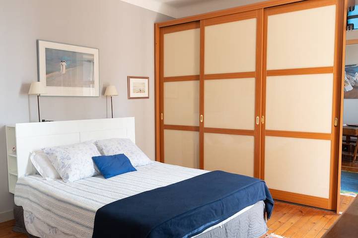 Location de vacances pour 8 personnes, avec balcon dans Office De Tourisme Du Chateau D Olonne - 2