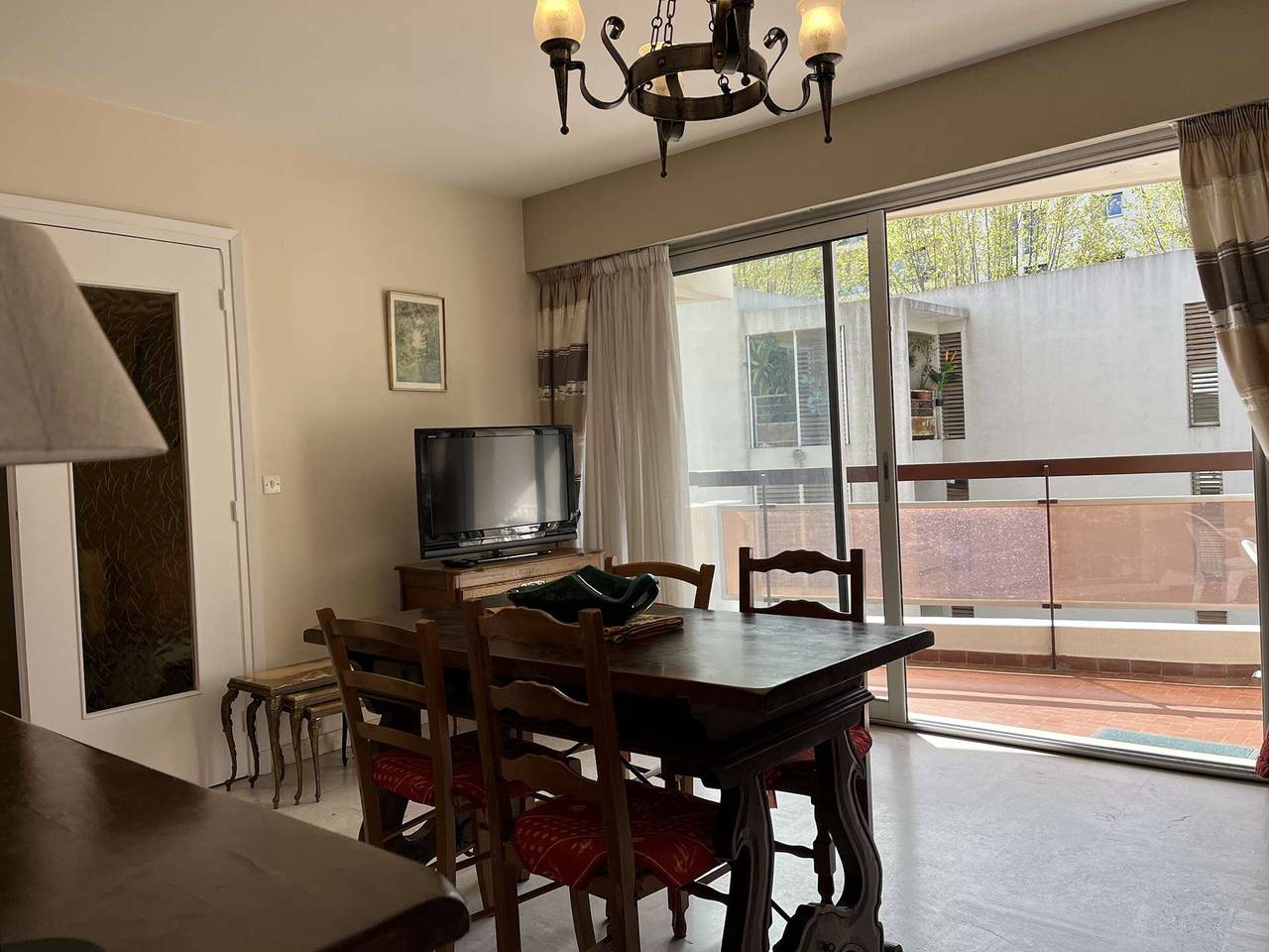 Apartamento entero, Apartamento a 100m de la playa con parking y terraza en Juan-les-Pins in Antibes, Region de Cannes