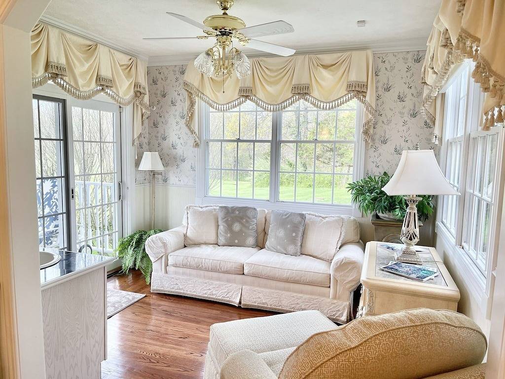 Our Most Popular Lakefront Home in Carbondale, Illinois