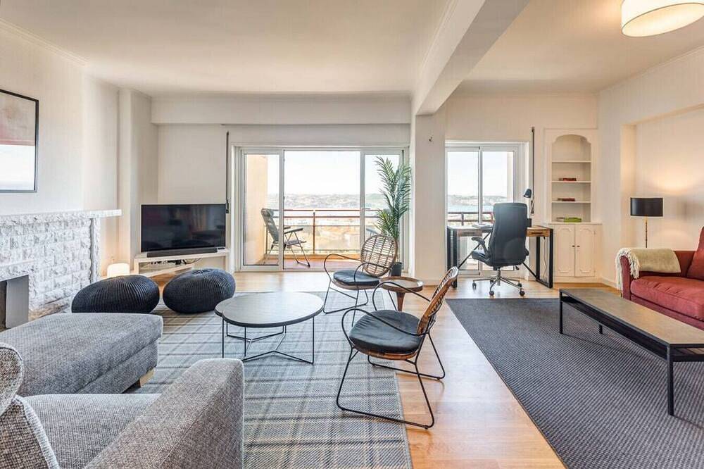 Appartamento vacanze a Ajuda a partire da 252€ a notte