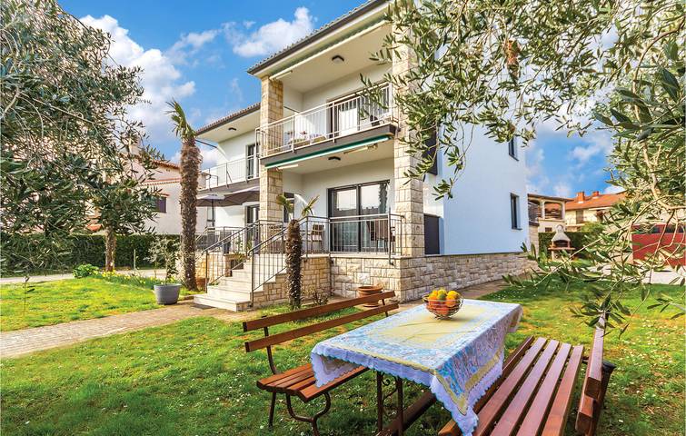 Holiday apartment for 8 people, with terrace, with pets - 1