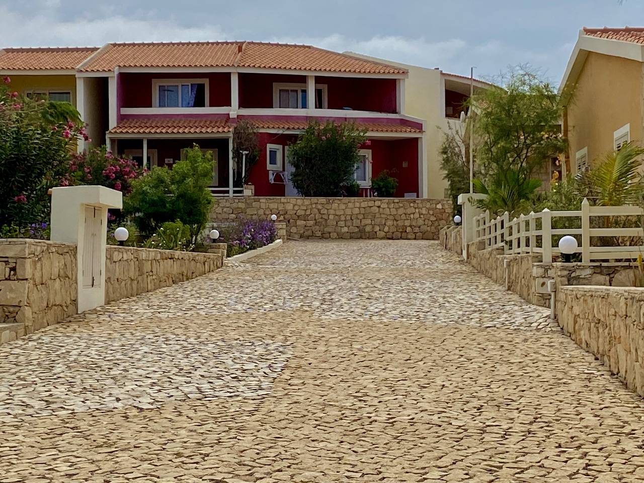 Geheel appartement, Vakantieappartement voor 2 personen met balkon/terras in Maio