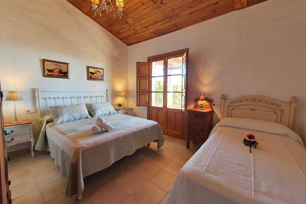 Grandes descuentos en estancias superiores a un mes in Algarrobo, Costa del Sol