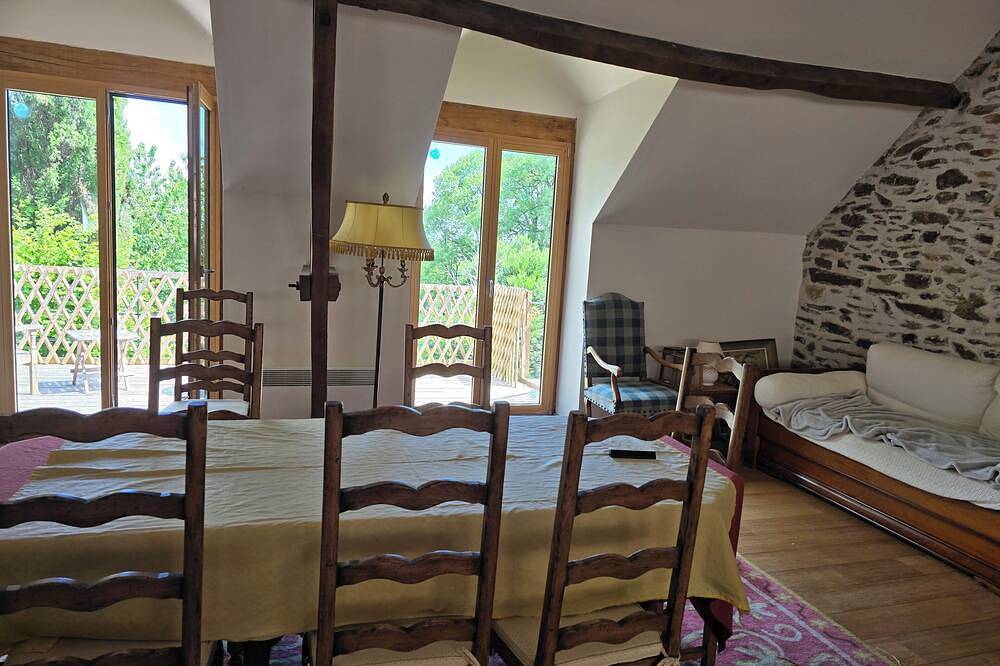Charming stone house in green perigord in La Coquille, Regionaler Naturpark Périgord-Limousin