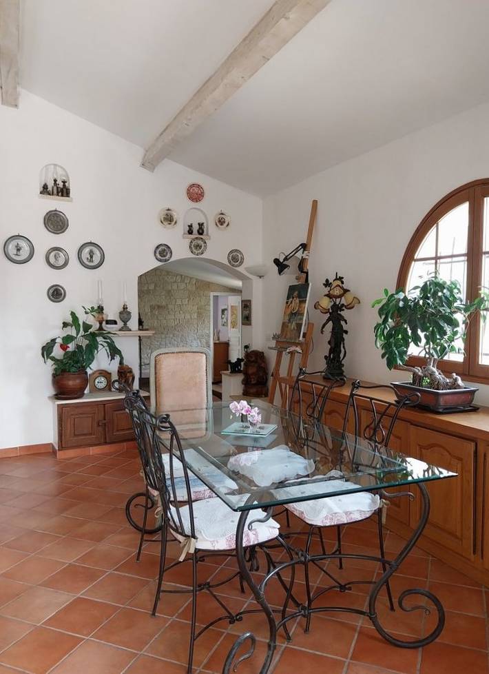 Location de vacances pour 6 personnes, avec jardin et balcon à Entrevaux - 2