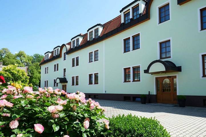 Ferienhaus für 2 Personen, mit Garten in Schwechat