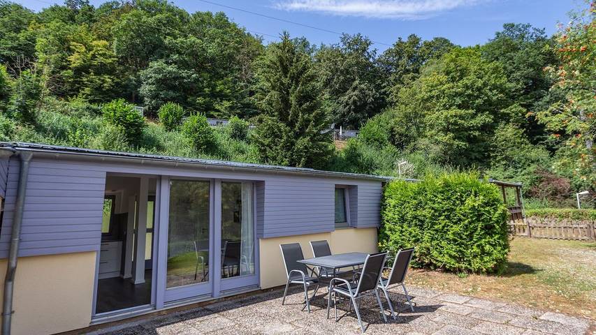 Ferienhaus für 4 Personen, mit Terrasse und Garten in Waxweiler