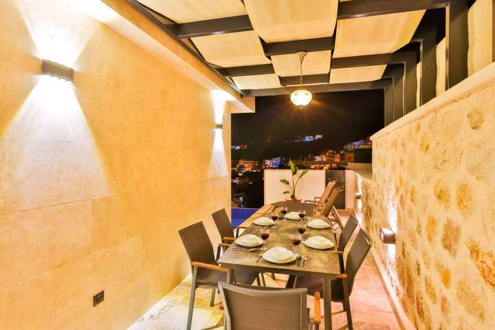 Location de vacances pour 8 personnes, avec terrasse ainsi que piscine et sauna dans Province d'Antalya - 3