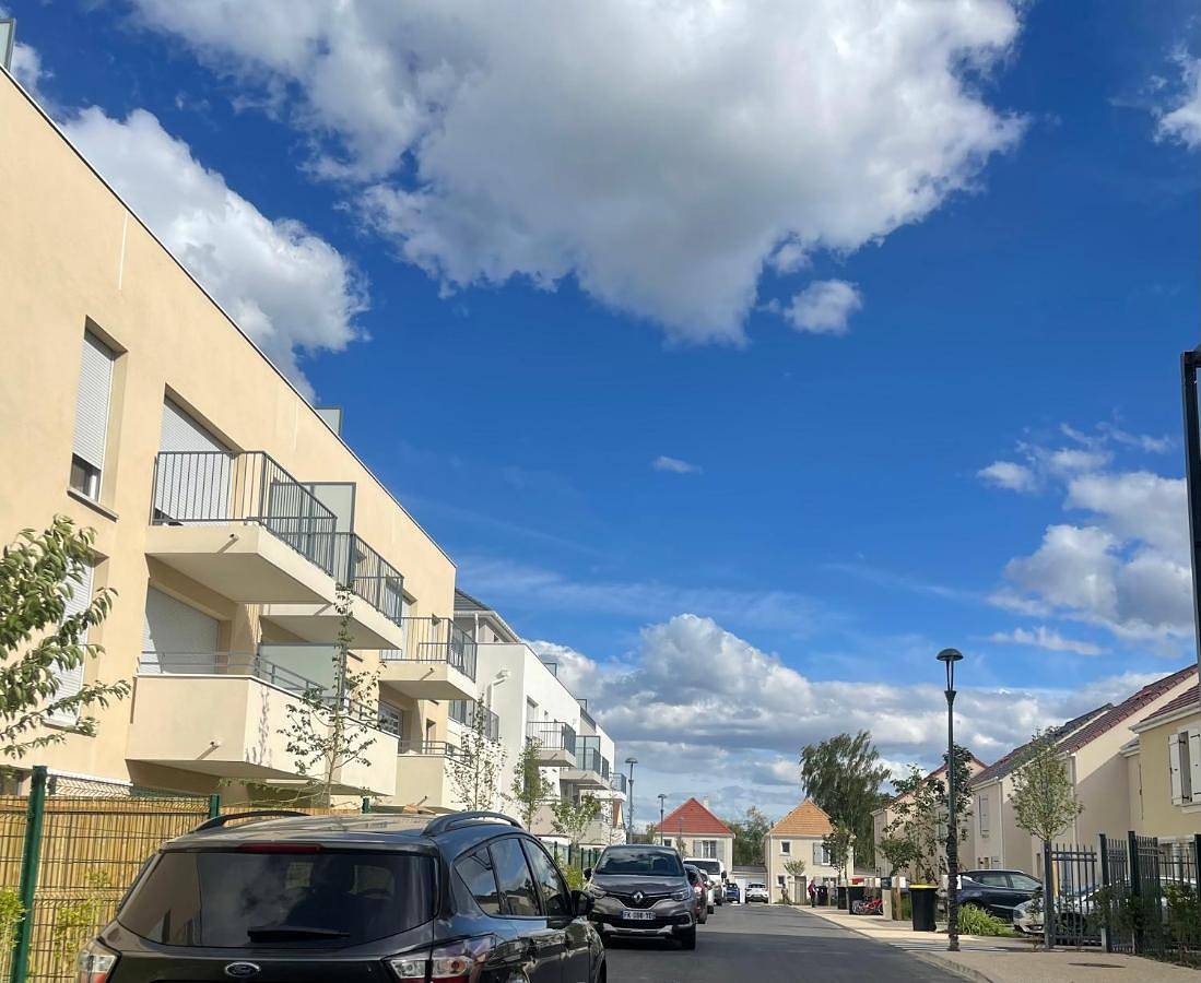 Appartement entier, T2 Neuf, proche Paris & Disneyland in Ozoir-la-Ferrière, Seine-et-Marne
