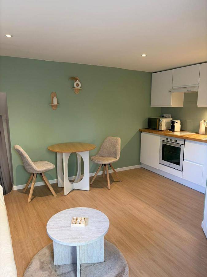 Gîte pour 2 personnes, avec terrasse à Douvaine - 4