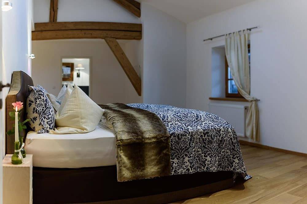 Ganze Wohnung, Modernes Apartment auf Klostergut Rechetsberg mit Bergblick! Absolute Ruhe! in Huglfing, Pfaffenwinkel